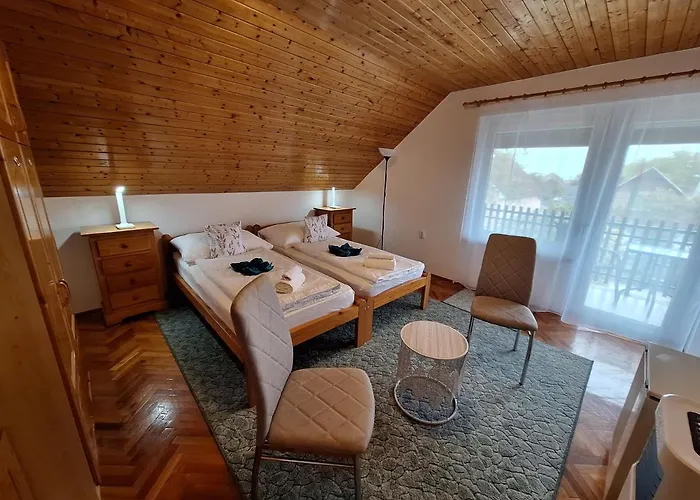 Mariza Balatonszarszo